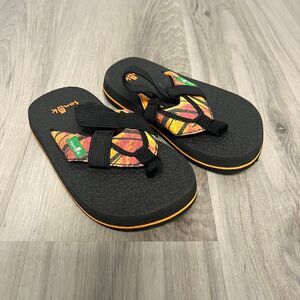 Sanuk Sandals Toddler 7 Black and Orange Slingback Strap Flip Flop